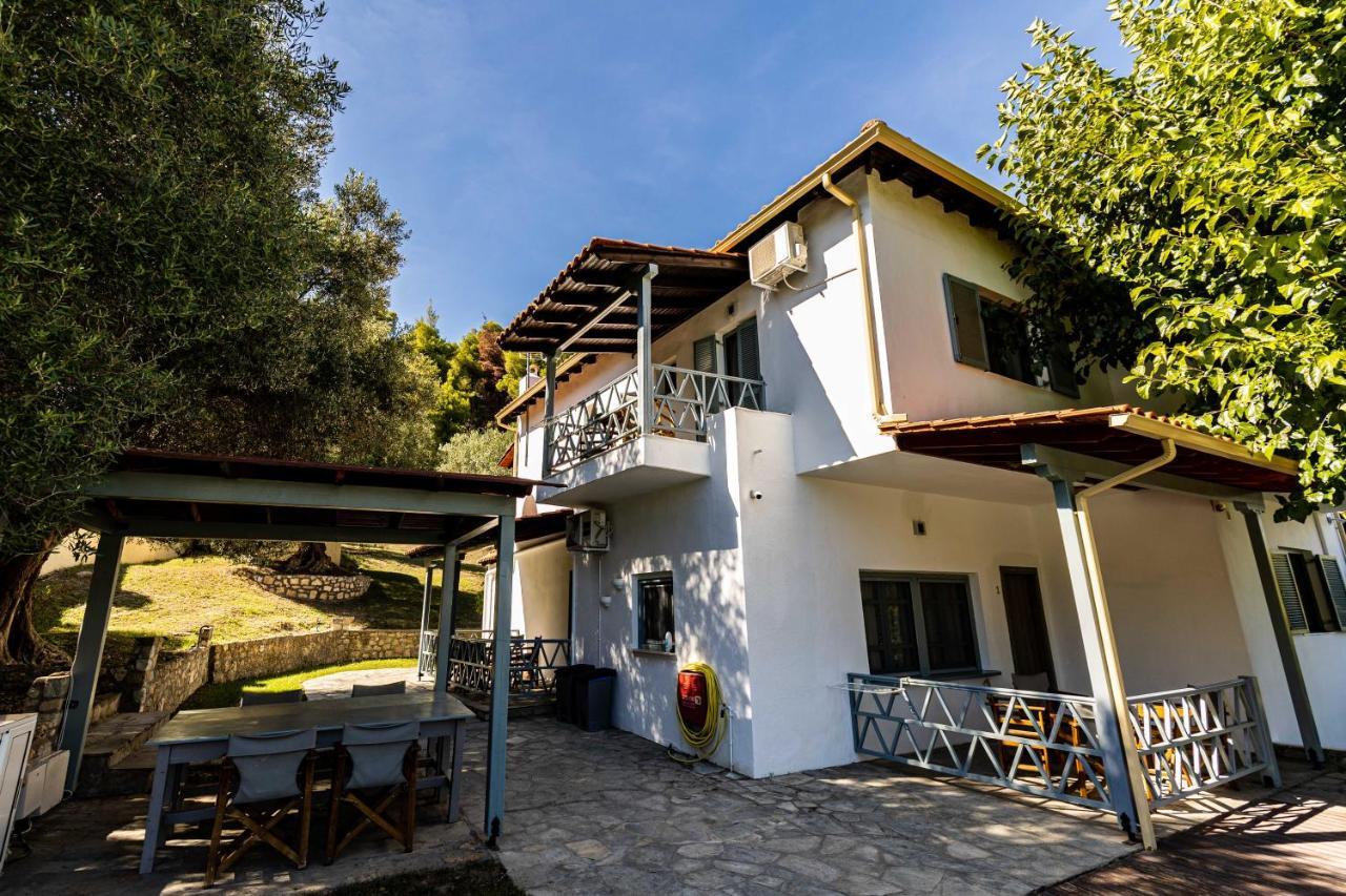 Casa Luxury Suites Paliouri Exterior foto