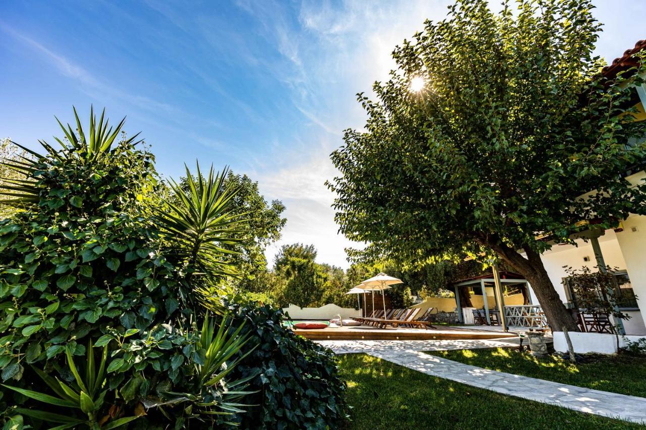 Casa Luxury Suites Paliouri Exterior foto