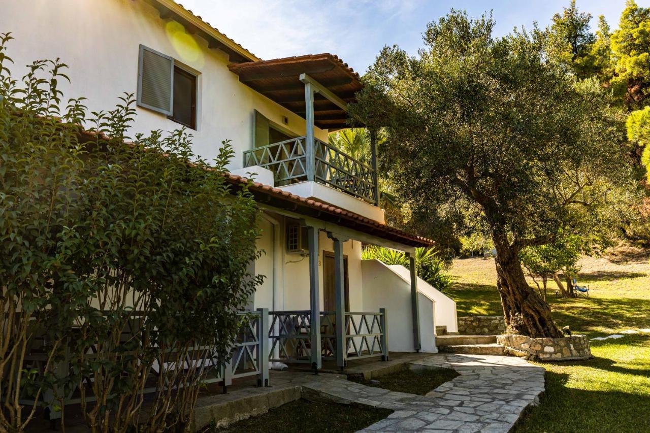Casa Luxury Suites Paliouri Exterior foto
