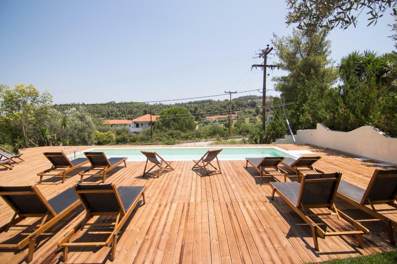 Casa Luxury Suites Paliouri Exterior foto