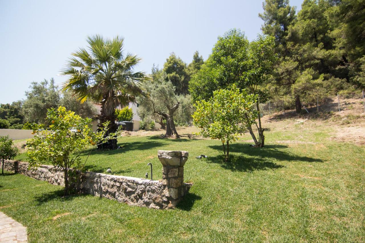 Casa Luxury Suites Paliouri Exterior foto