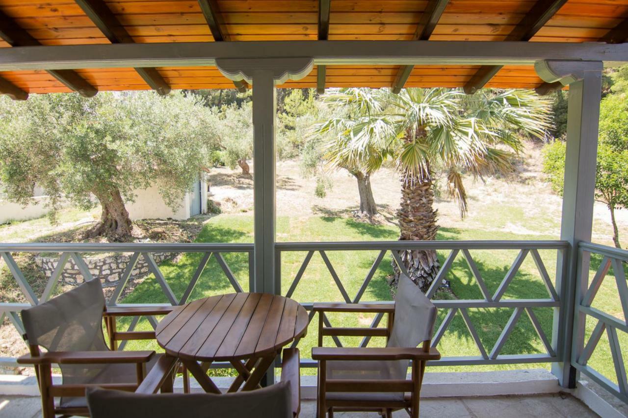 Casa Luxury Suites Paliouri Exterior foto